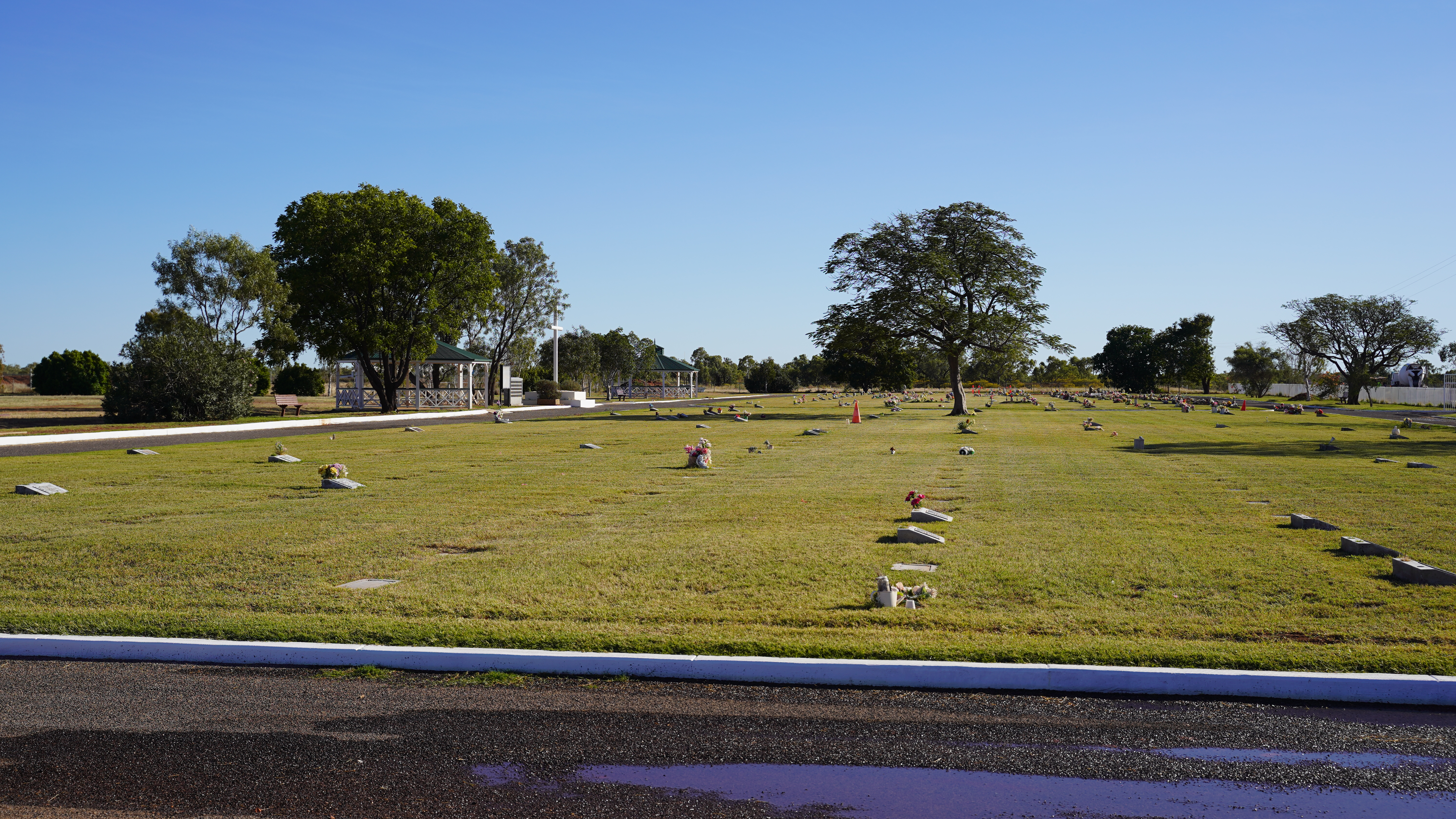 Lawn Cemetery